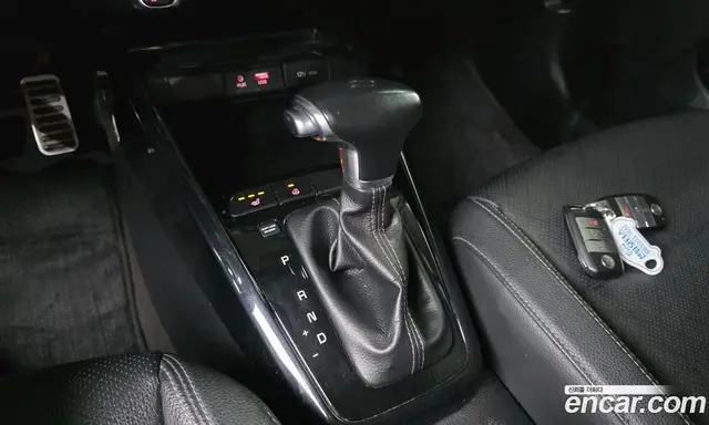 Kia Stonic 2017 1.6 АКПП, миниатюра 12