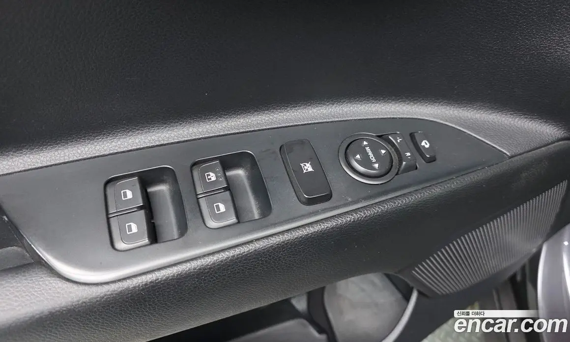 Kia Stonic 2017 1.6 АКПП, фото 17