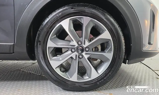 Kia Stonic 2017 1.6 АКПП, миниатюра 7