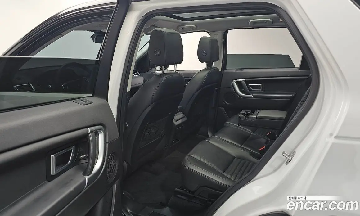 Land Rover Discovery Sport 2017 2.0 АКПП, фото 12