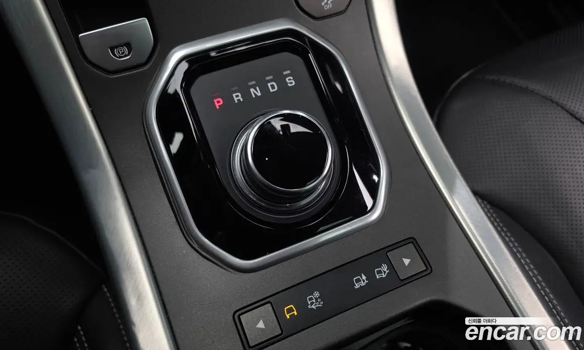 Land Rover Range Rover Evoque 2019 2.0 АКПП, фото 11