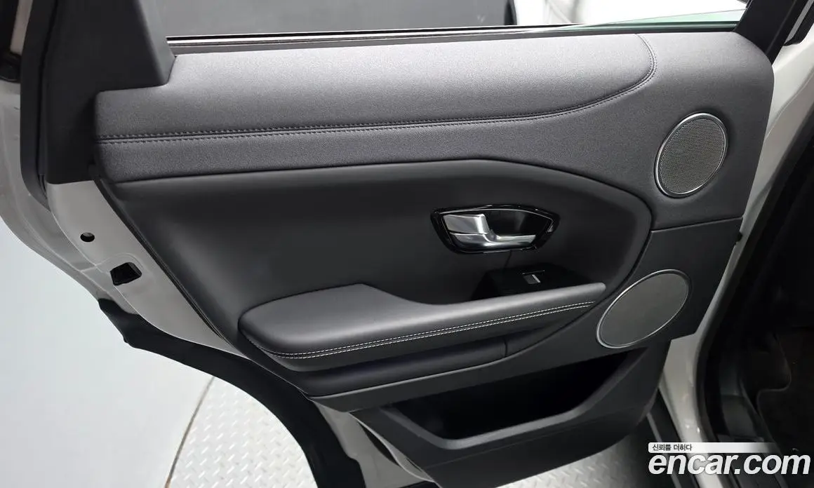 Land Rover Range Rover Evoque 2019 2.0 АКПП, фото 14