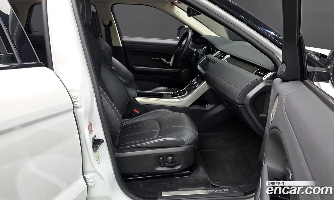 Land Rover Range Rover Evoque 2019 2.0 АКПП, фото 15