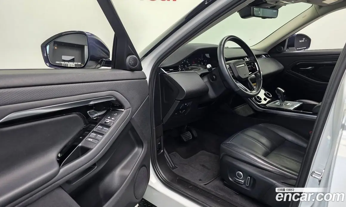 Land Rover Range Rover Evoque 2021 2.0 АКПП, фото 17