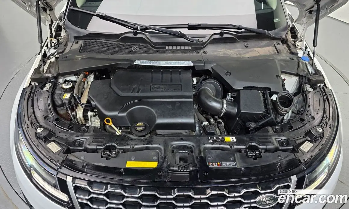 Land Rover Range Rover Evoque 2021 2.0 АКПП, фото 6
