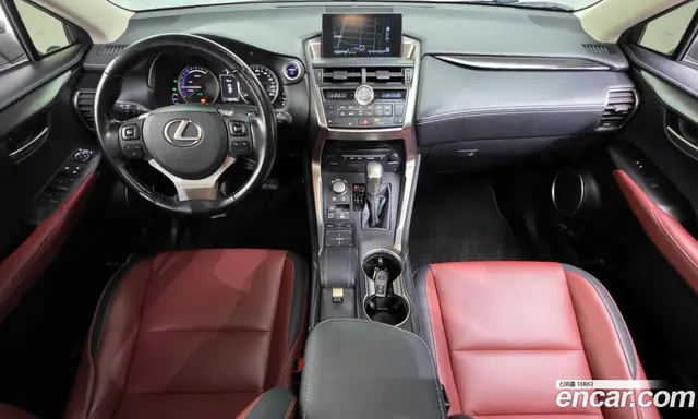 Lexus NX 2016 2.5 АКПП, миниатюра 7 Lexus NX 2016 2.5 АКПП, миниатюра 7