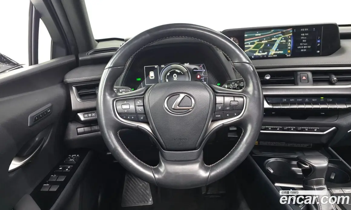 Lexus UX 2019 2.0 АКПП, фото 17 Lexus UX 2019 2.0 АКПП, фото 17