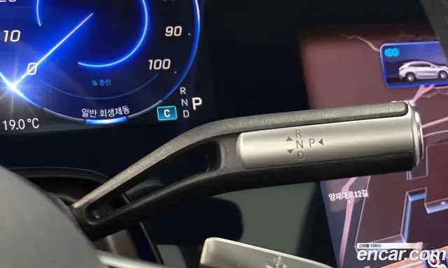 Mercedes-Benz EQS 2025 0.4 АКПП, миниатюра 9