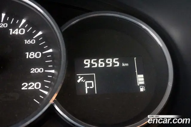 Renault (Samsung) SM3 2010 1.6 АКПП, миниатюра 10 Renault (Samsung) SM3 2010 1.6 АКПП, миниатюра 10