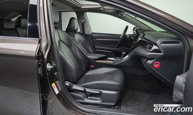 Toyota Camry 2018 2.5 АКПП, миниатюра 11