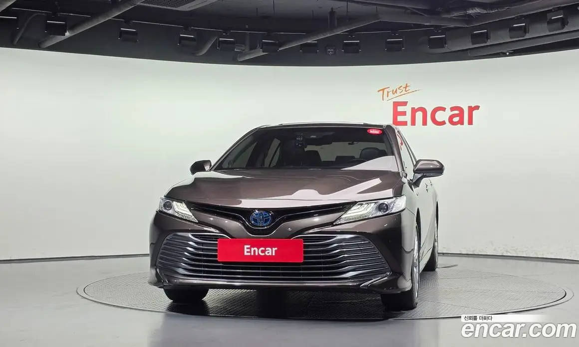 Toyota Camry 2018 2.5 АКПП, фото 3