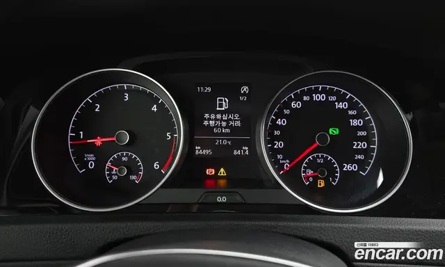 Volkswagen Golf 2015 1.6 АКПП, миниатюра 8 Volkswagen Golf 2015 1.6 АКПП, миниатюра 8