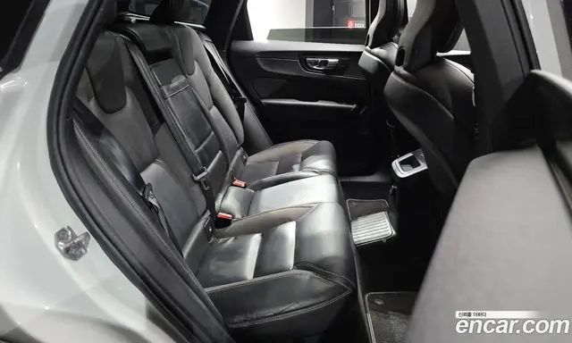 Volvo XC60 2020 2.0 АКПП, миниатюра 11 Volvo XC60 2020 2.0 АКПП, миниатюра 11