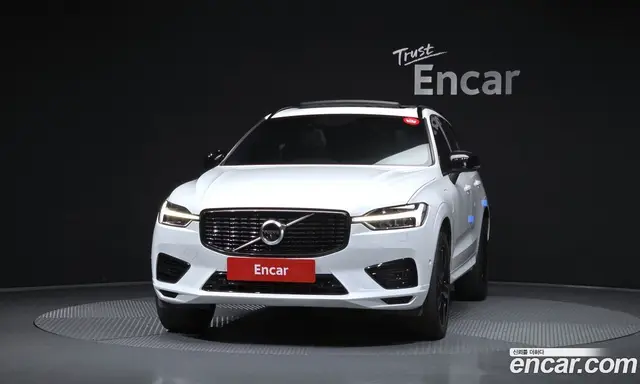 Volvo XC60 2020 2.0 АКПП, миниатюра 3 Volvo XC60 2020 2.0 АКПП, миниатюра 3