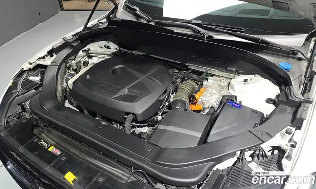 Volvo XC60 2020 2.0 АКПП, миниатюра 6 Volvo XC60 2020 2.0 АКПП, миниатюра 6