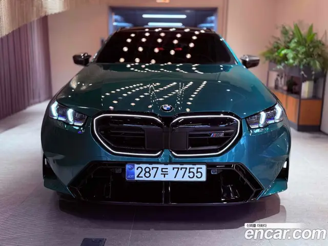 BMW M5 2026 4.4 АКПП, миниатюра 2