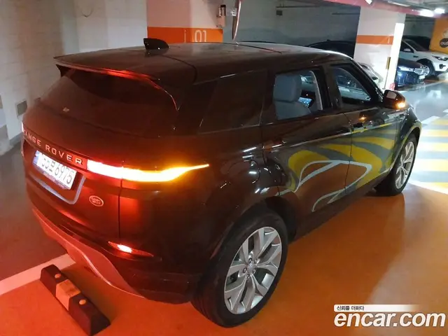 Land Rover Range Rover Evoque 2022 2.0 АКПП, миниатюра 4