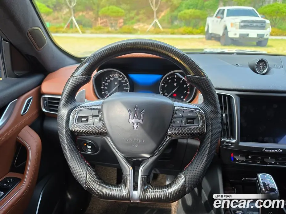 Maserati Levante 2019 3.0 АКПП, фото 8