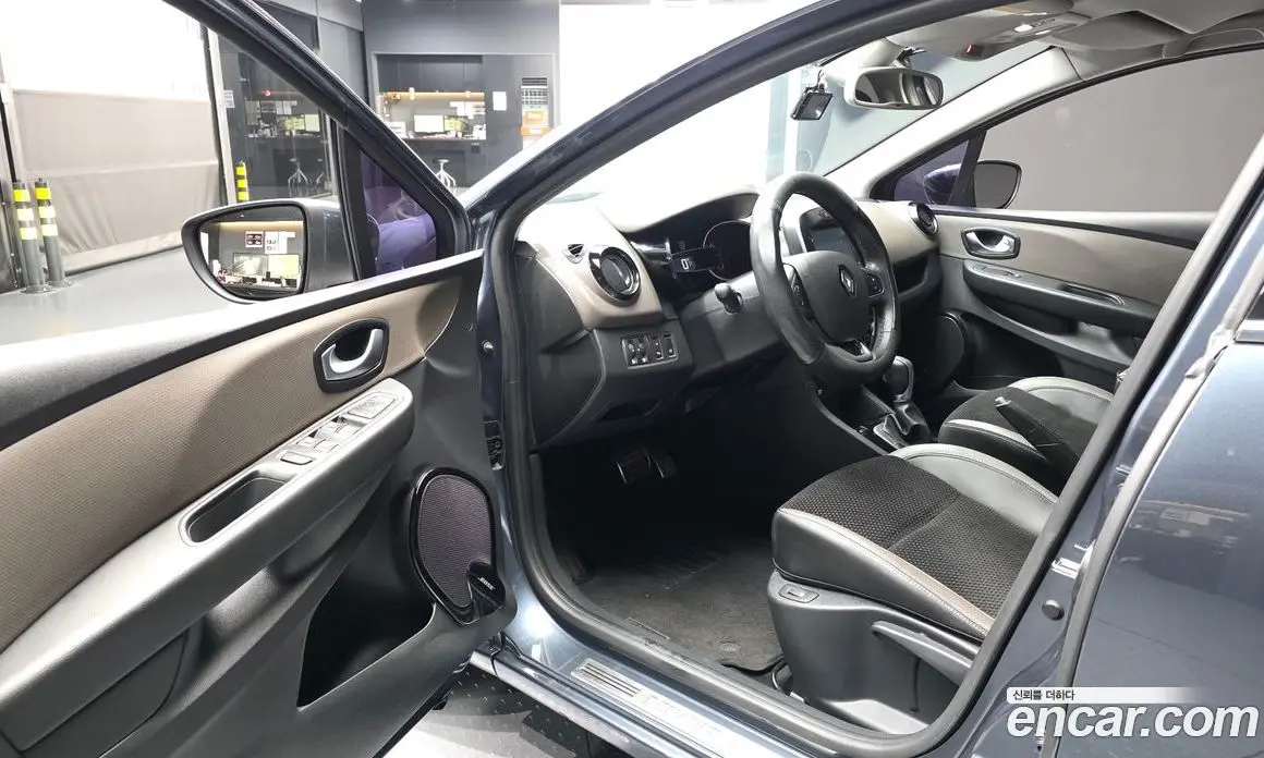 Renault (Samsung) Clio 2018 1.5 АКПП, фото 12