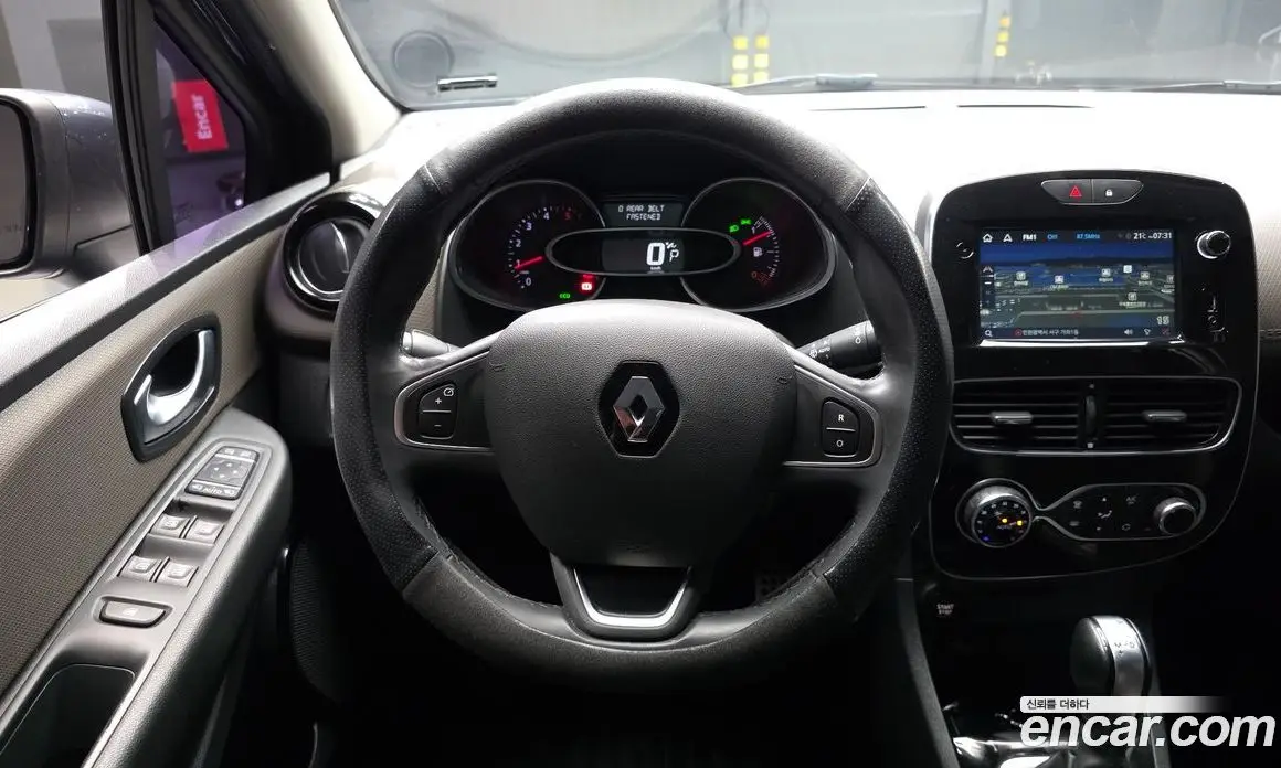 Renault (Samsung) Clio 2018 1.5 АКПП, фото 18