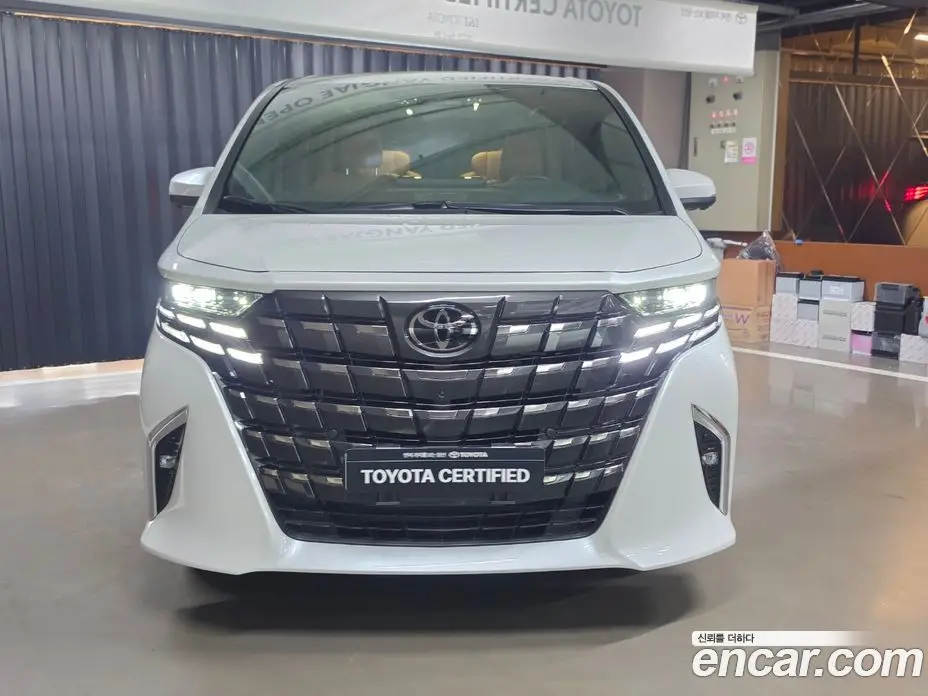 Toyota Alphard 2025 2.5 АКПП, фото 3