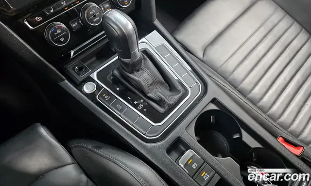 Volkswagen Passat 2018 2.0 АКПП, миниатюра 9 Volkswagen Passat 2018 2.0 АКПП, миниатюра 9