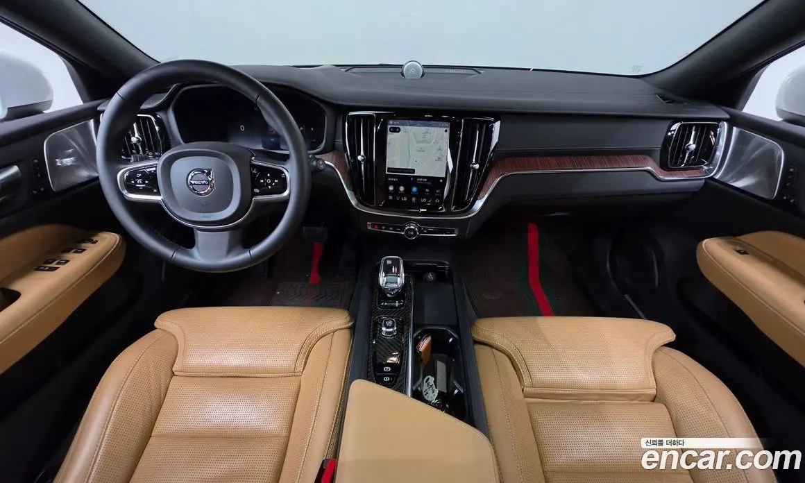 Volvo V60 2023 2.0 АКПП, фото 10