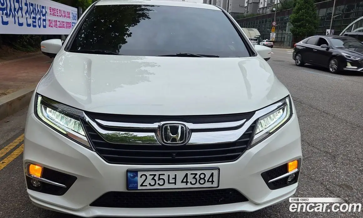 Honda Odyssey 2019 3.5 АКПП, фото 3