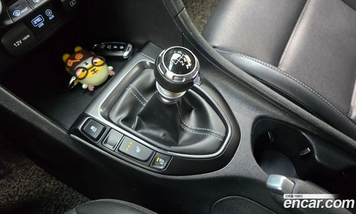 Hyundai Veloster 2020 2.0 МКПП, фото 12