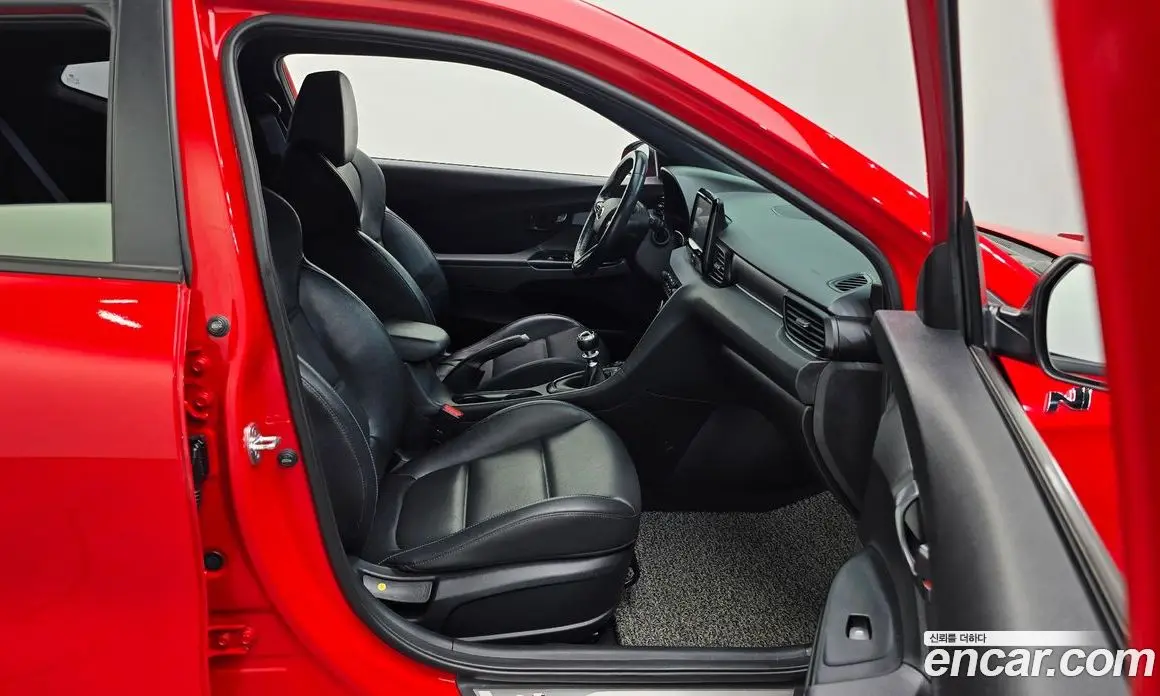 Hyundai Veloster 2020 2.0 МКПП, фото 16
