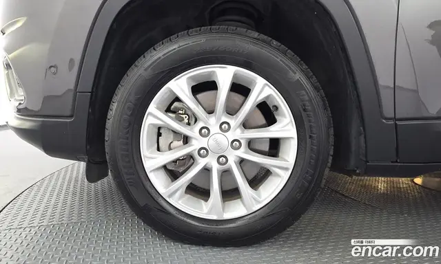 Jeep Cherokee 2019 2.4 АКПП, миниатюра 5 Jeep Cherokee 2019 2.4 АКПП, миниатюра 5