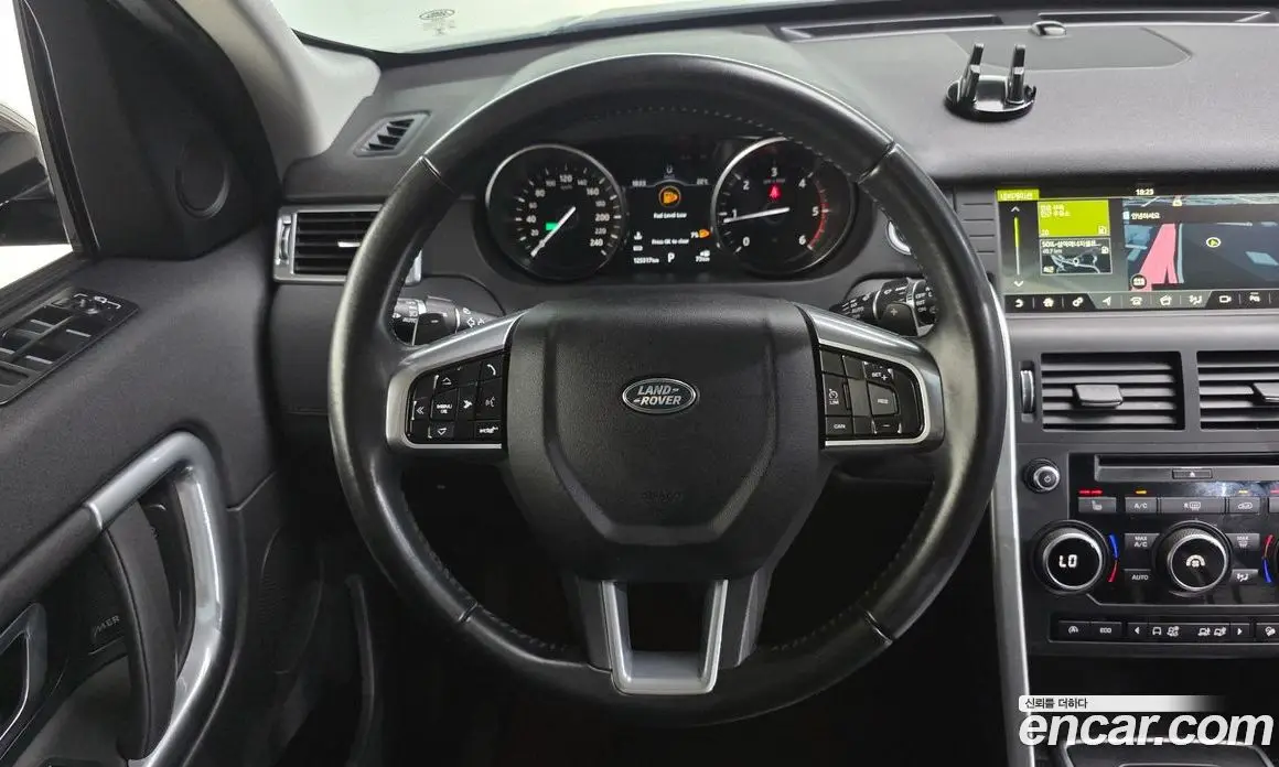 Land Rover Discovery Sport 2017 2.0 АКПП, фото 19