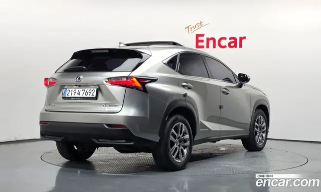 Lexus NX 2016 2.5 АКПП, миниатюра 2 Lexus NX 2016 2.5 АКПП, миниатюра 2