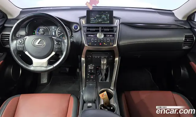 Lexus NX 2016 2.5 АКПП, миниатюра 7 Lexus NX 2016 2.5 АКПП, миниатюра 7
