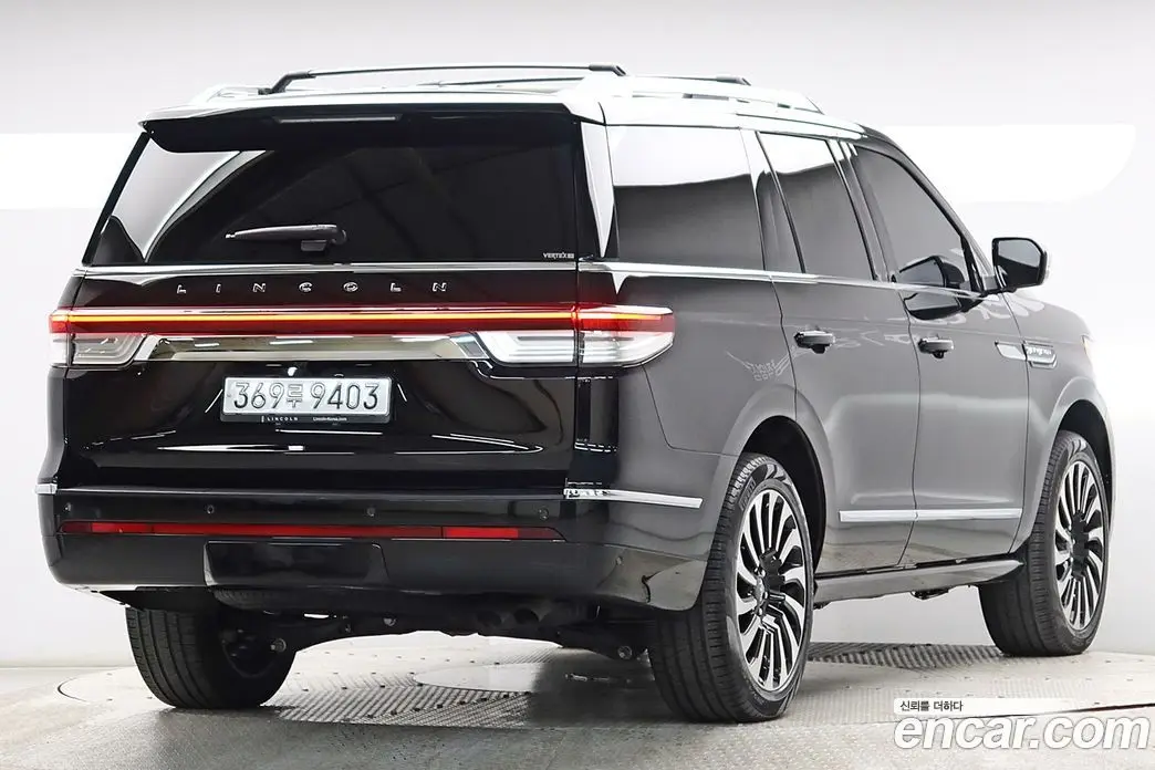 Lincoln Navigator 2023 3.5 АКПП, фото 4 Lincoln Navigator 2023 3.5 АКПП, фото 4