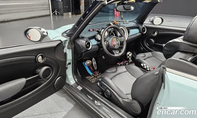 Mini Cooper Convertible 2011 1.6 АКПП, миниатюра 10