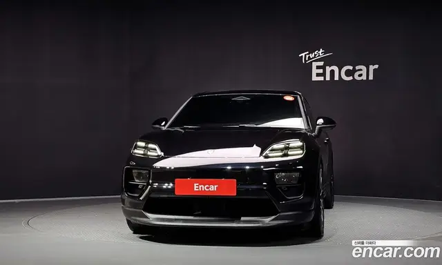 Porsche Macan 2025 0.2 АКПП, миниатюра 3