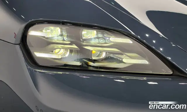 Porsche Taycan 2025 0.1 АКПП, миниатюра 8 Porsche Taycan 2025 0.1 АКПП, миниатюра 8