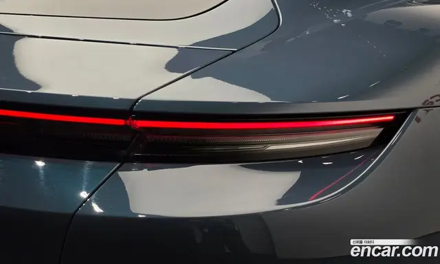 Porsche Taycan 2025 0.1 АКПП, миниатюра 9 Porsche Taycan 2025 0.1 АКПП, миниатюра 9