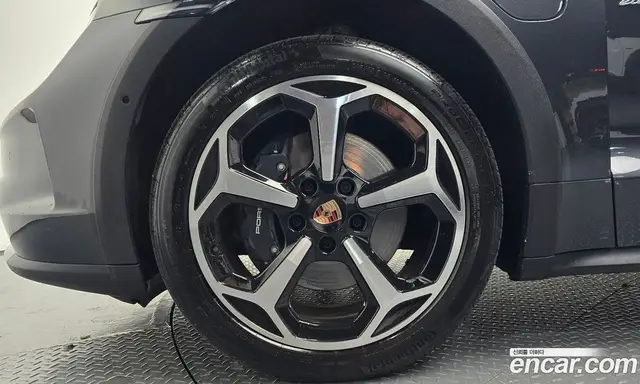 Porsche Taycan 2025 0.1 АКПП, миниатюра 4