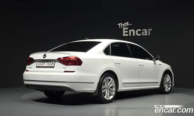 Volkswagen Passat, 2018, 126 727 км