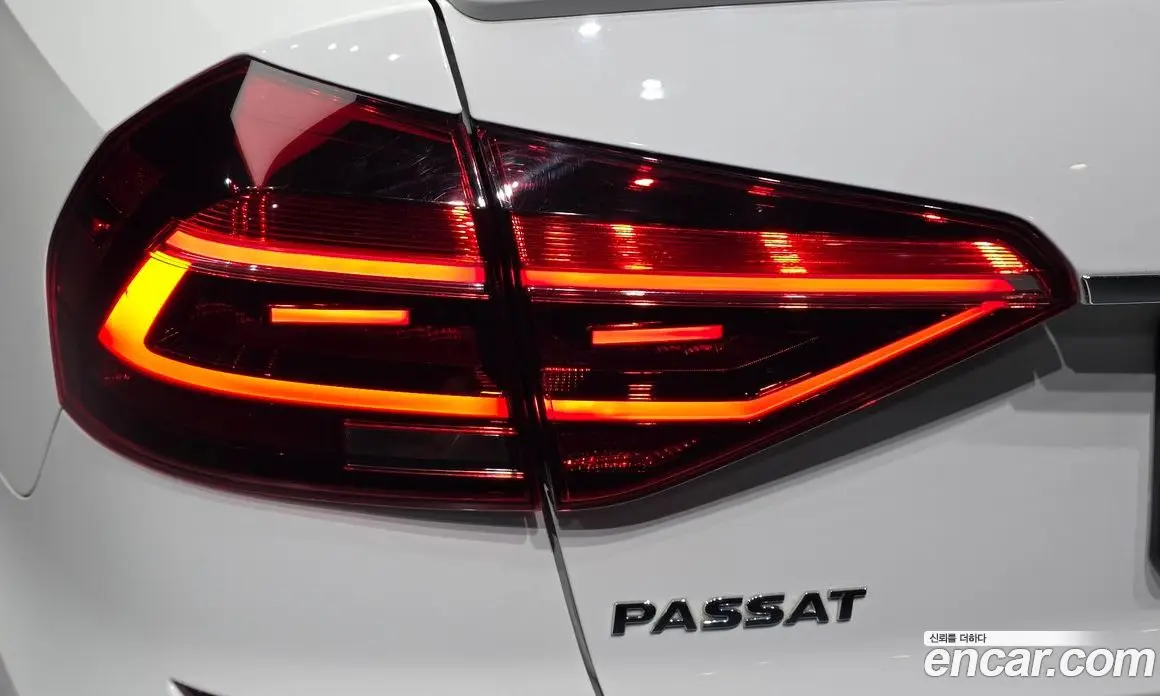 Volkswagen Passat 2018 2.0 АКПП, фото 8