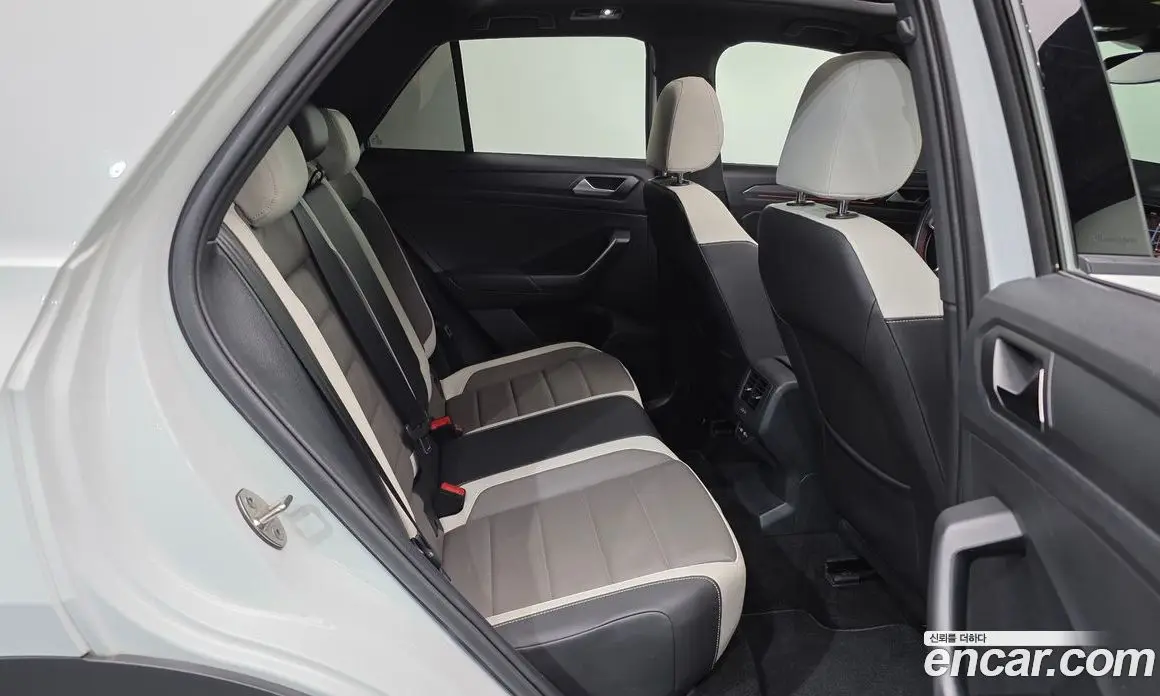 Volkswagen T-Roc 2022 2.0 АКПП, фото 18