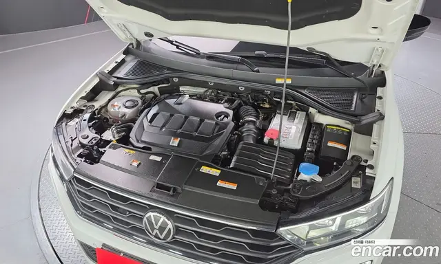 Volkswagen T-Roc 2022 2.0 АКПП, миниатюра 6