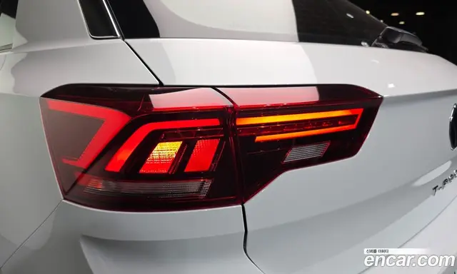 Volkswagen T-Roc 2022 2.0 АКПП, миниатюра 9