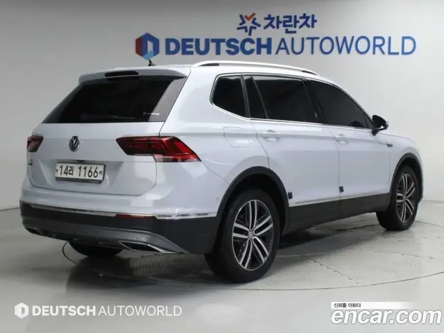 Volkswagen Tiguan 2018 2.0 АКПП, миниатюра 2