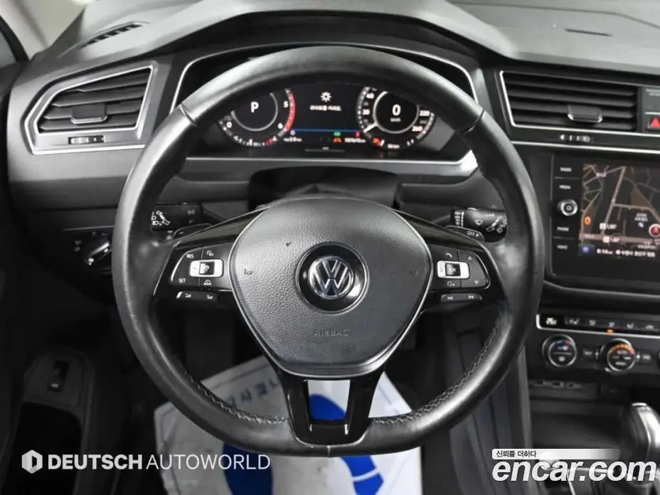 Volkswagen Tiguan 2018 2.0 АКПП, фото 13