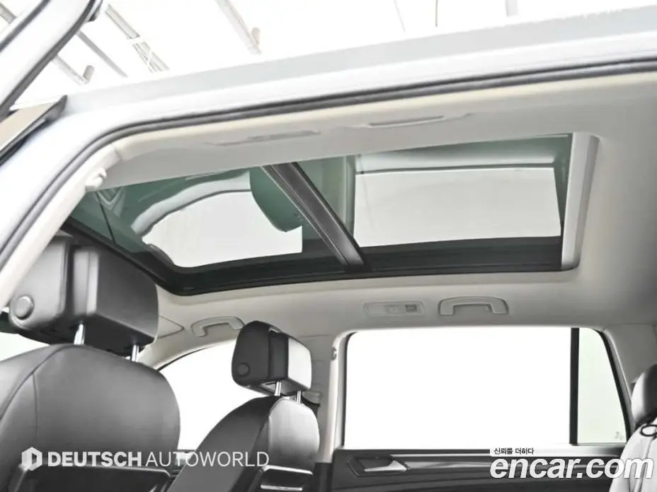 Volkswagen Tiguan 2018 2.0 АКПП, фото 18