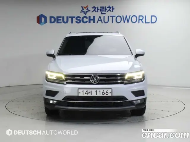 Volkswagen Tiguan 2018 2.0 АКПП, миниатюра 3