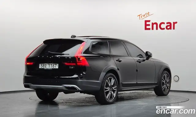 Volvo V90 2017 2.0 АКПП, миниатюра 2 Volvo V90 2017 2.0 АКПП, миниатюра 2